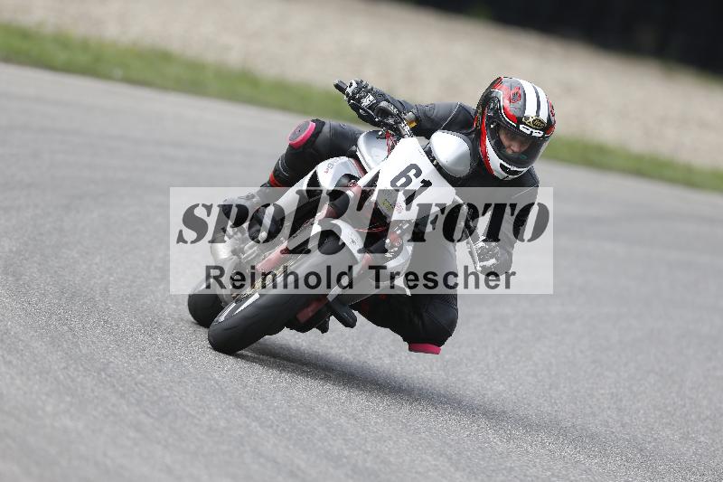 /37 28.07.2025 Dunlop Ride und Test Day ADR/Trackday Erfahren gelb Trackday schnell  rot/61
